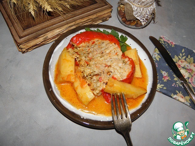 Peppers with mince and potatoes