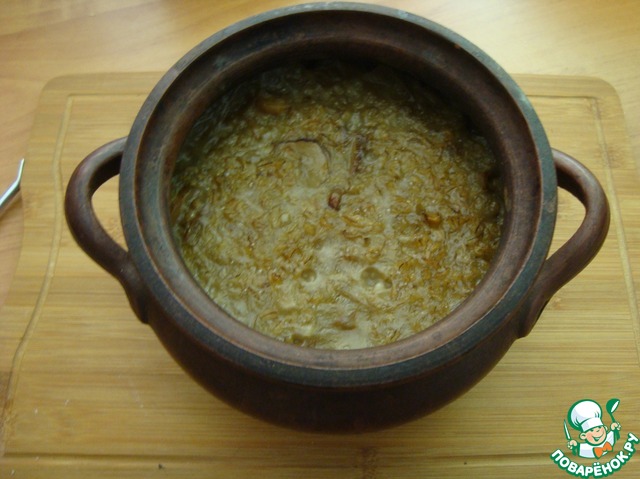 Barley porridge with mushrooms