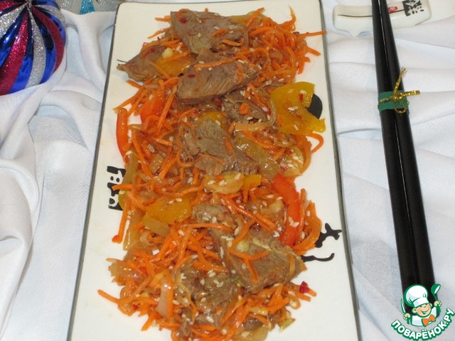 Salad with beef in the East