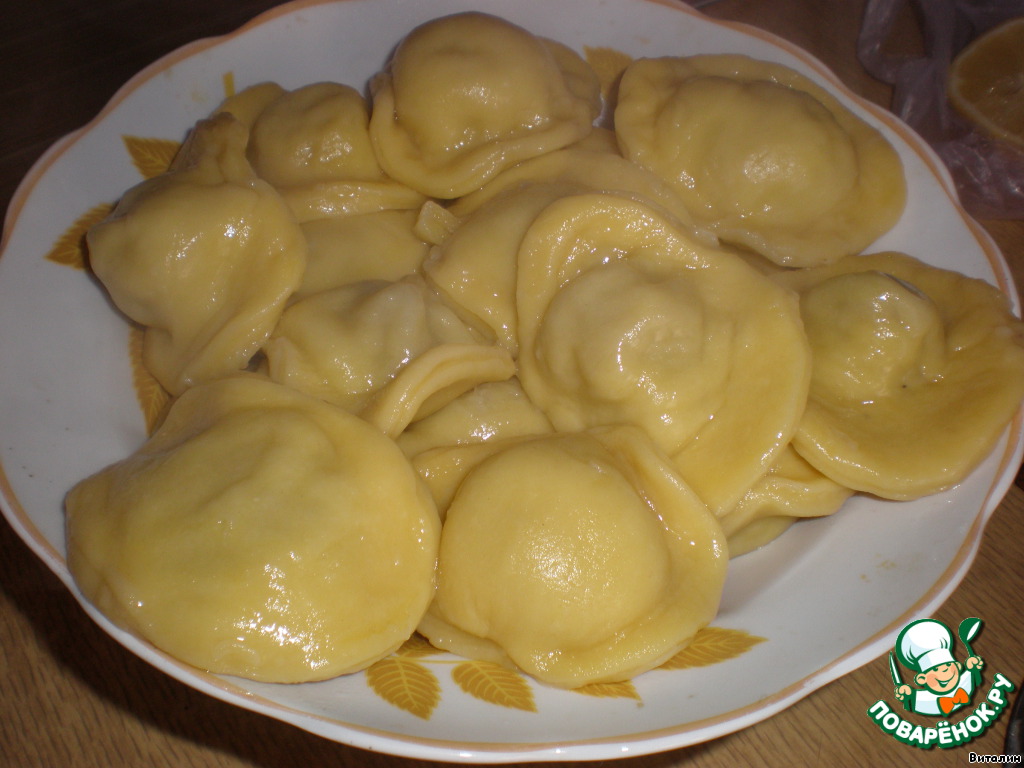 Ravioli with sauce