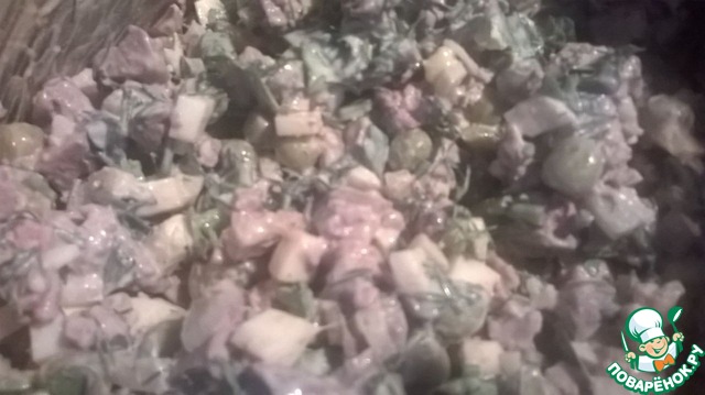 Salad with chicken liver