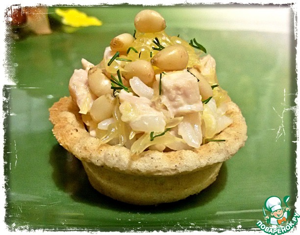 Tartlets with chicken and orange