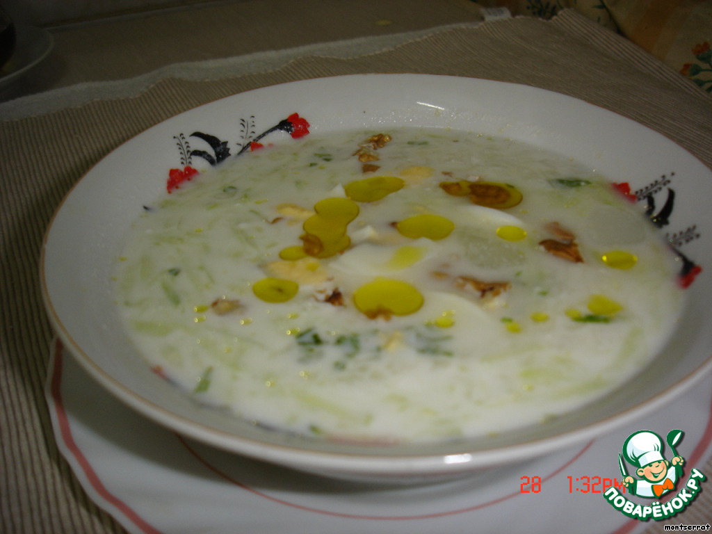 Cold cucumber soup