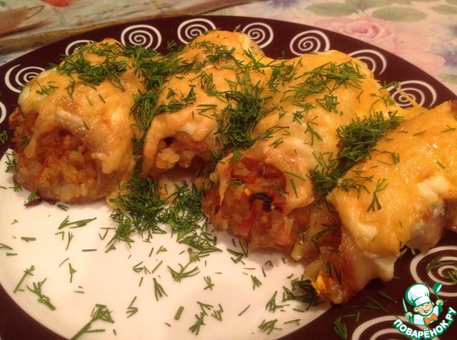 Fish rolls with rice 