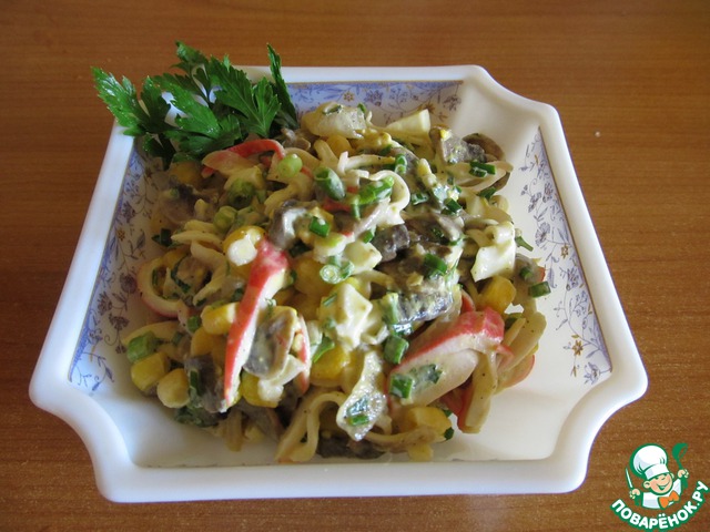Salad with crab sticks