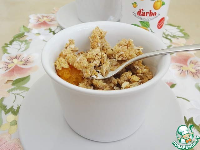 Dietary crumble with apricot jam