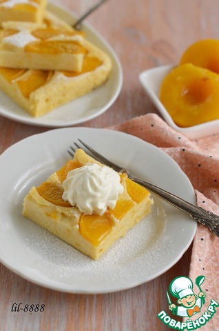 Yoghurt cake with peaches