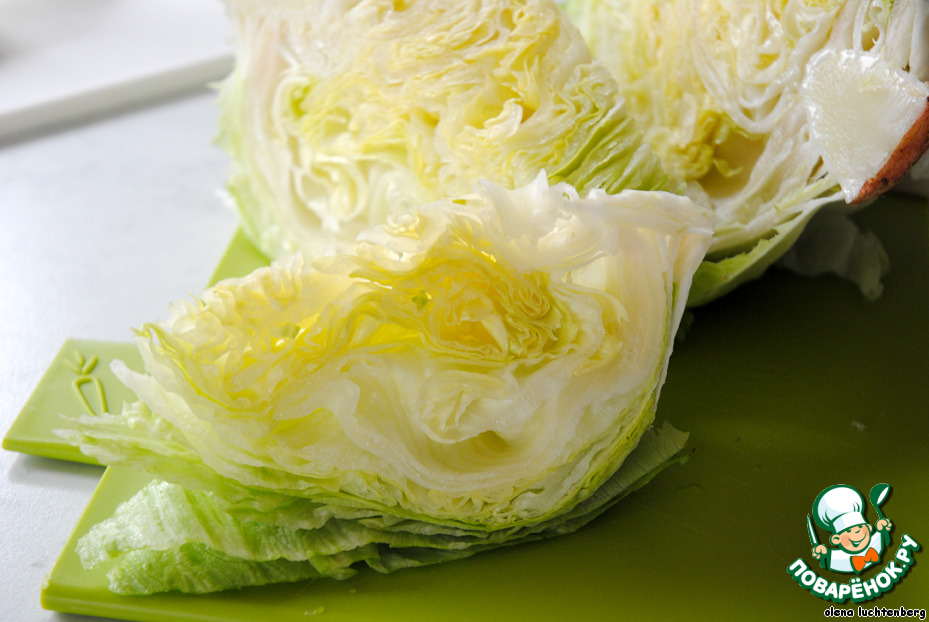 Wedges of iceberg lettuce with blue cheese