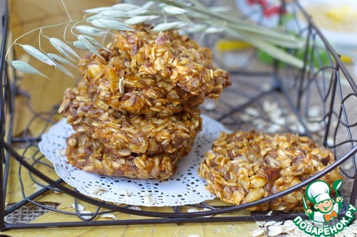 Pumpkin-oatmeal cookies