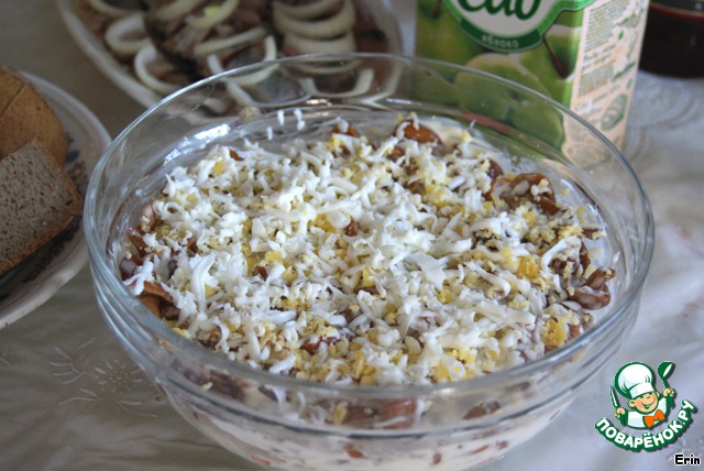 Layered salad 
