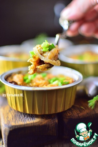 Portioned casserole with shrimp and pancakes