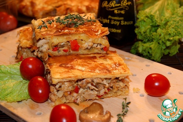 Meat pie with aromatic additives