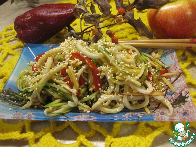 Salad with calamari 