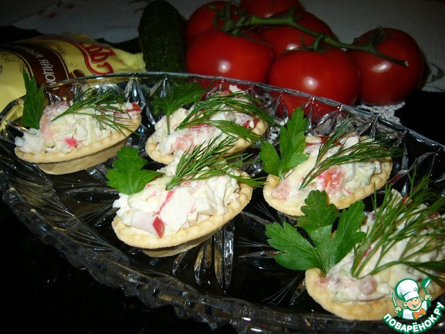 Salad with crab meat