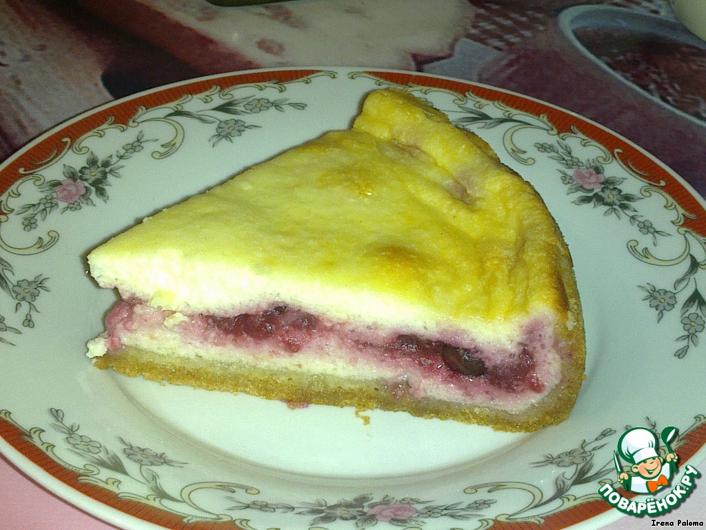 Homemade cake with cherries and cream cheese