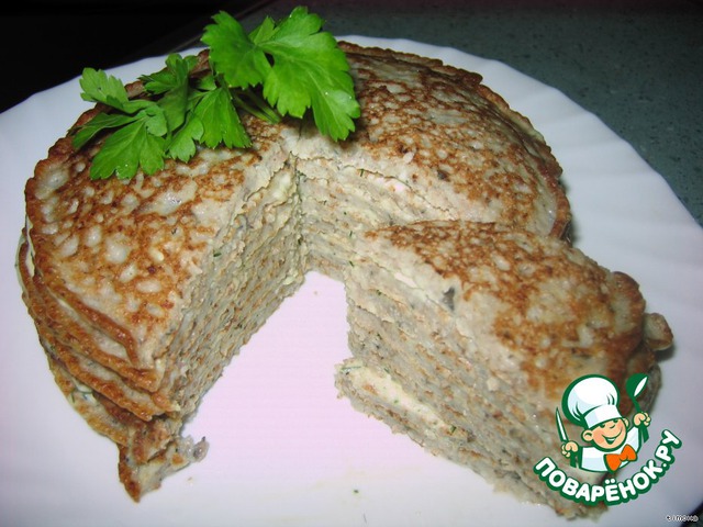 Cake of pancakes with mushrooms