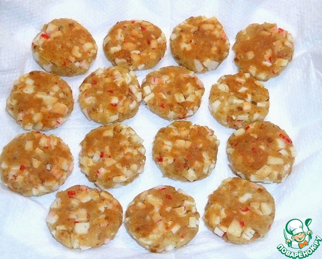 Eateries, mini-meatballs with crab sticks