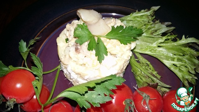 Salad with mackerel