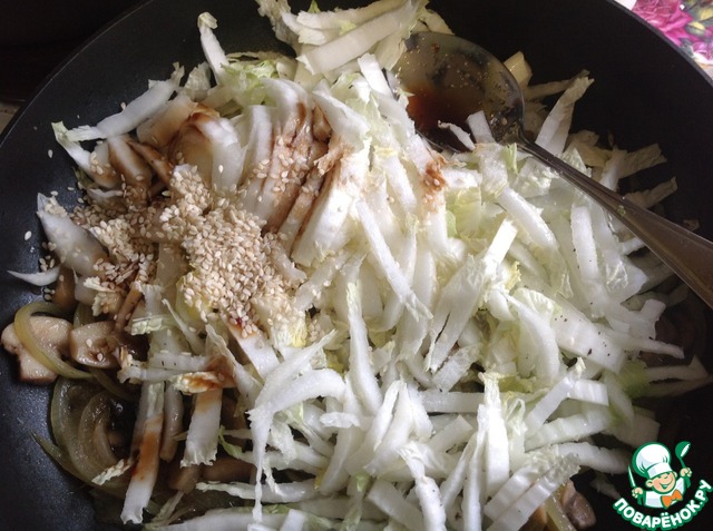 Salad with mushrooms and Chinese cabbage