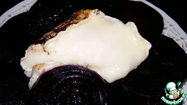 Карпаччо из свеклы с жареным сыром