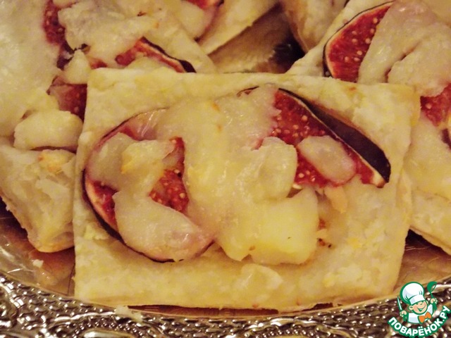 Eateries puff pastry with figs