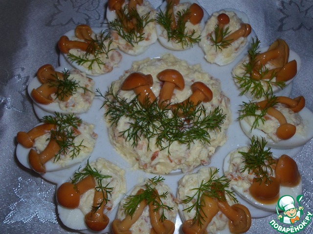 Eggs stuffed with 