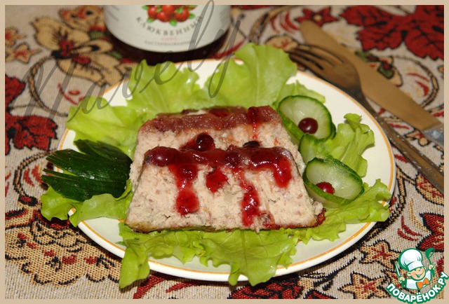 Meat pate with cranberry jelly