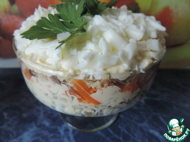 Salad with smoked fish