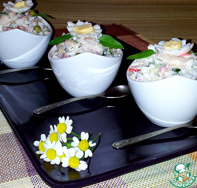 Rice salad with crab sticks