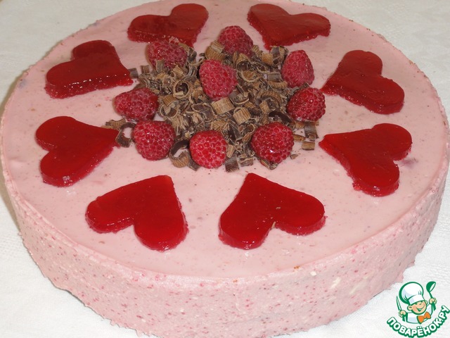 Delicious raspberry cake