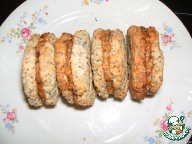 Coconut-almond cookies with poppy seeds vegetable