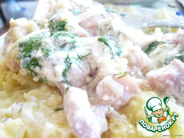 Chicken in a creamy garlic sauce