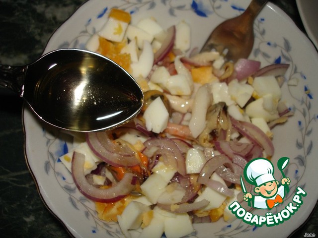Salad with seafood