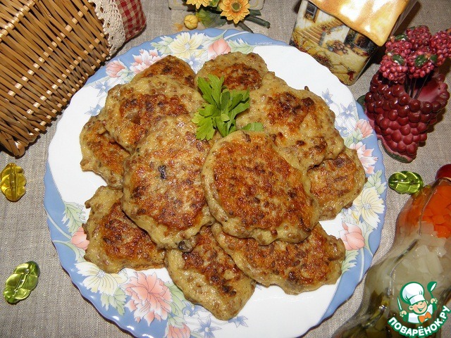 Оладьи с гречкой и мясом 