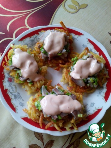 Драники с селедкой