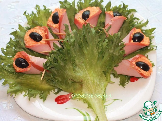 Закусочный колбасный букет