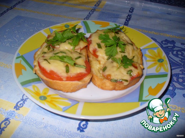 Гренки с помидорами