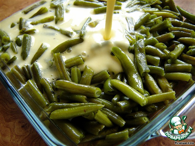 Omelette with green beans