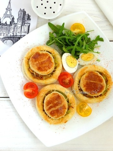 Vol-AU-vents with mushrooms