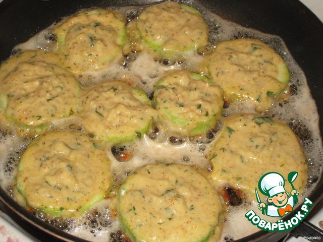 Drying stuffed with zucchini in cheese batter