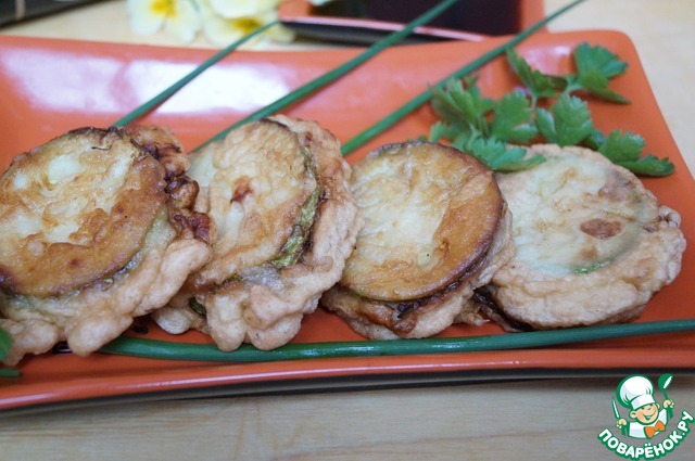 Zucchini with meat in Chinese