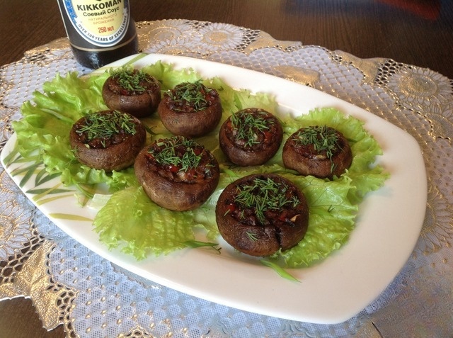 Vegetable stuffed mushrooms