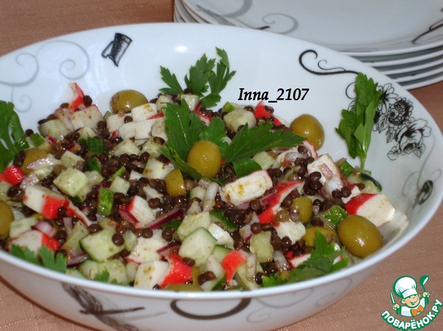 Lentil salad with crab sticks