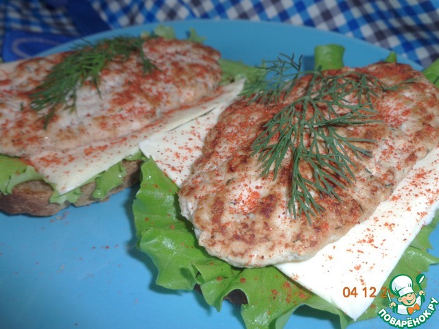 Sandwich burgers and sandwiches with them