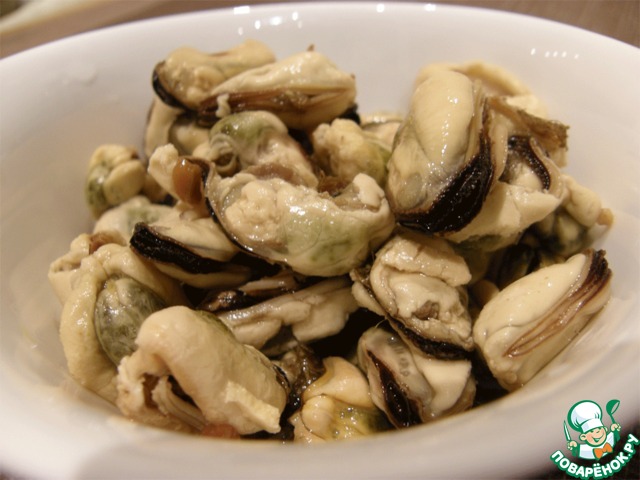 Marinated mussels