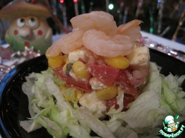 Salad with shrimp and Adyghe cheese