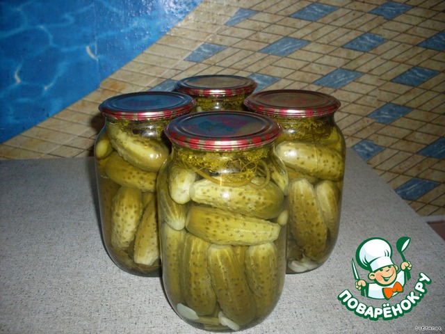 Pickled cucumbers 