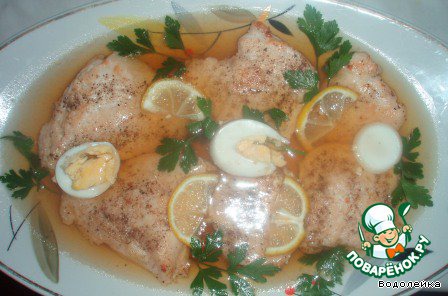 Chicken in fruit jelly