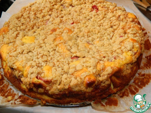 Cottage cheese-fruit pie