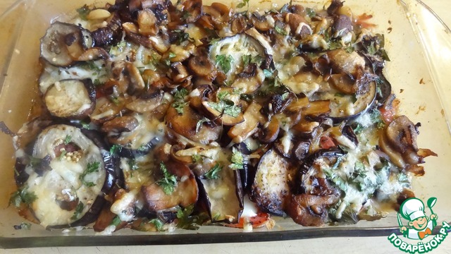 Eggplant casserole with mushrooms